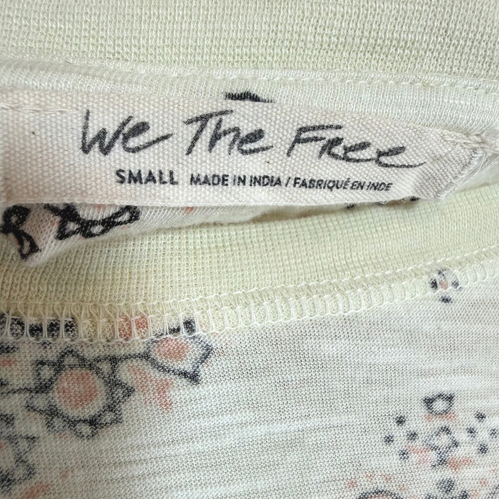 We The Free Tee Boxy Oversized T Shirt Cream Paisley Print Boho Slub Knit Small - Picture 8 of 12